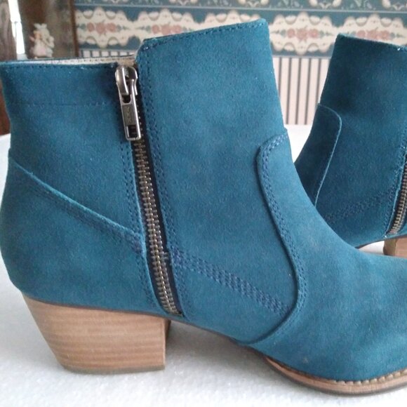Caterpillar CAT Cider Blue Suede Ankle Boots Booties Water Resistant Wom… - Picture 3 of 9